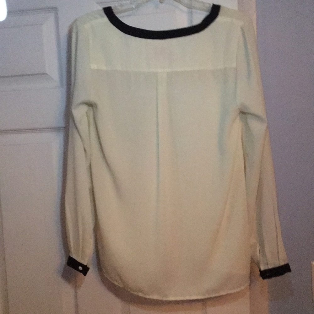 Blouse - Picture 5 of 5